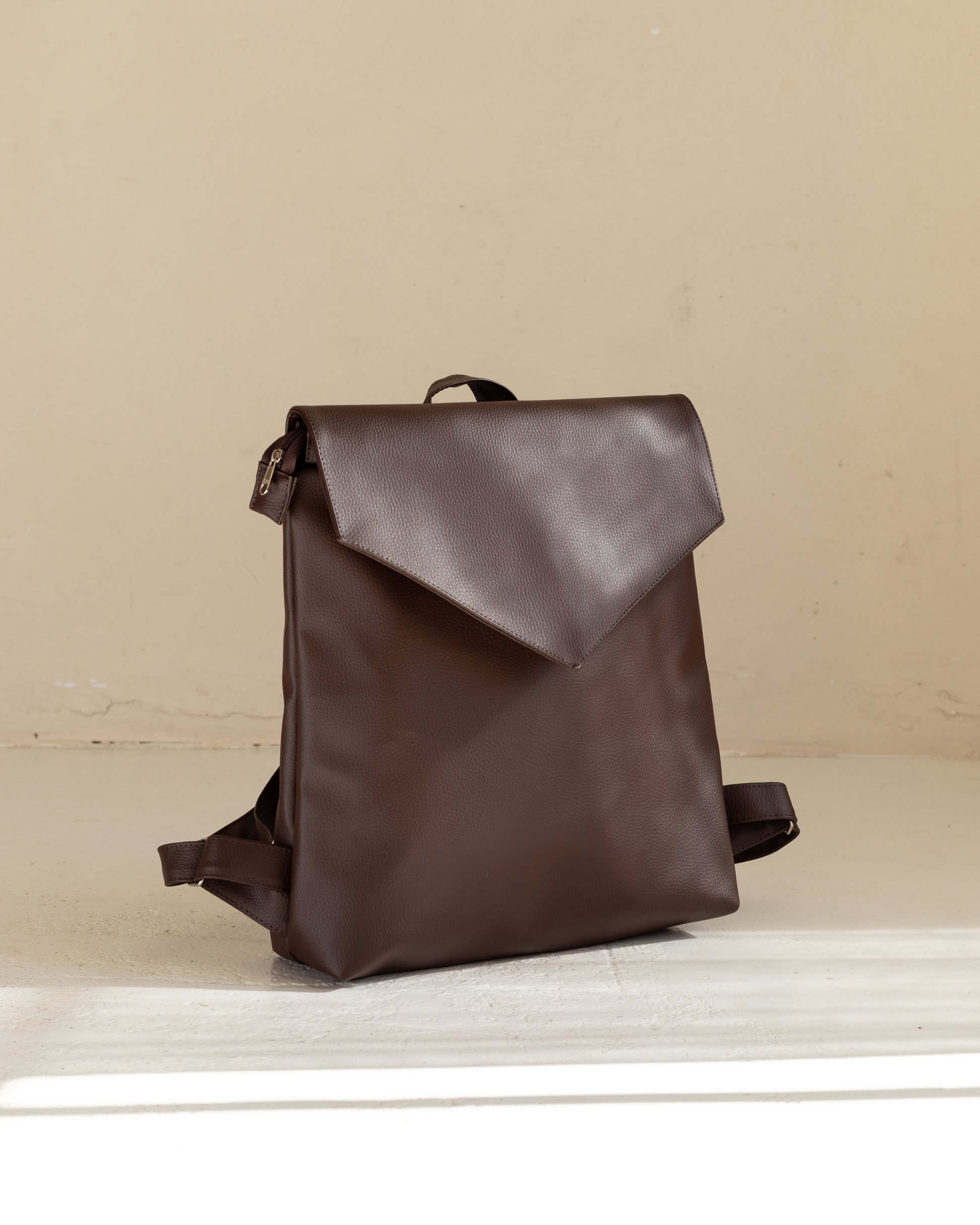 MAXIME Mokka Large Elegant Backpack - zoe & co