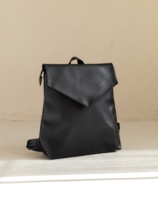 MAXIME Large Elegant Backpack - zoe & co