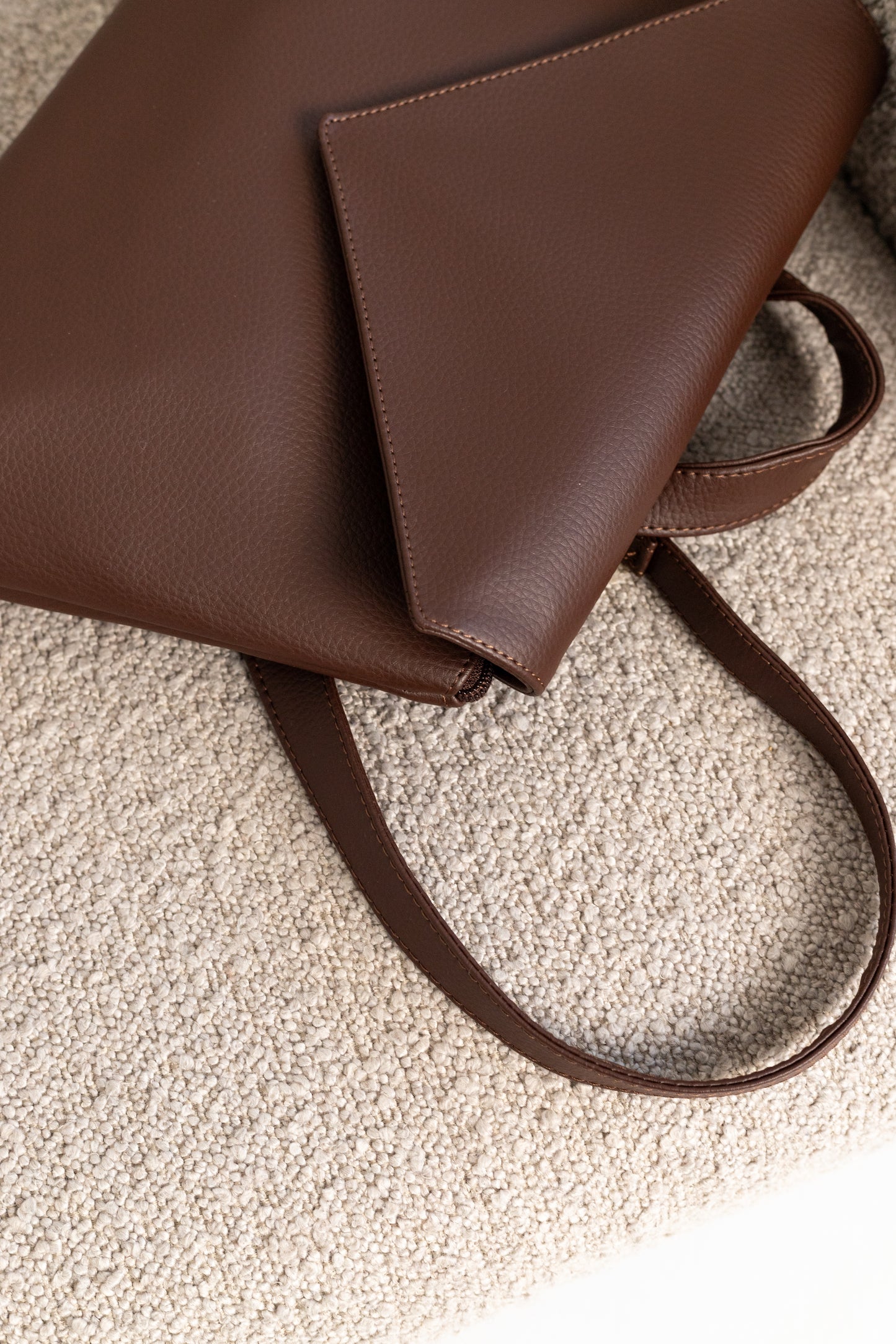 BELLA Mokka Shoulder Bag