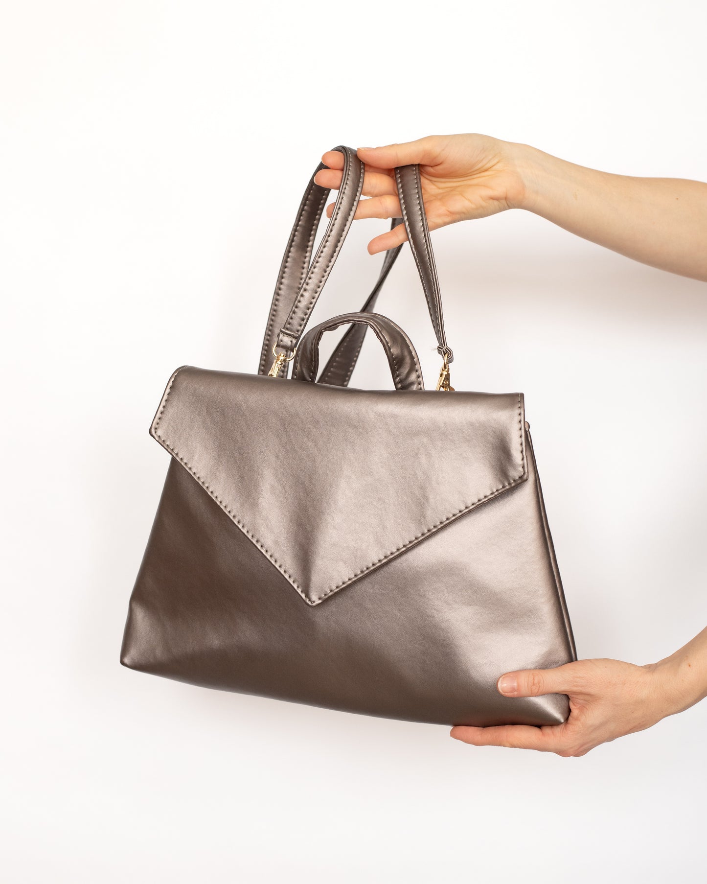 BELLA Bronze Shoulder Bag OUTLET - zoe & co