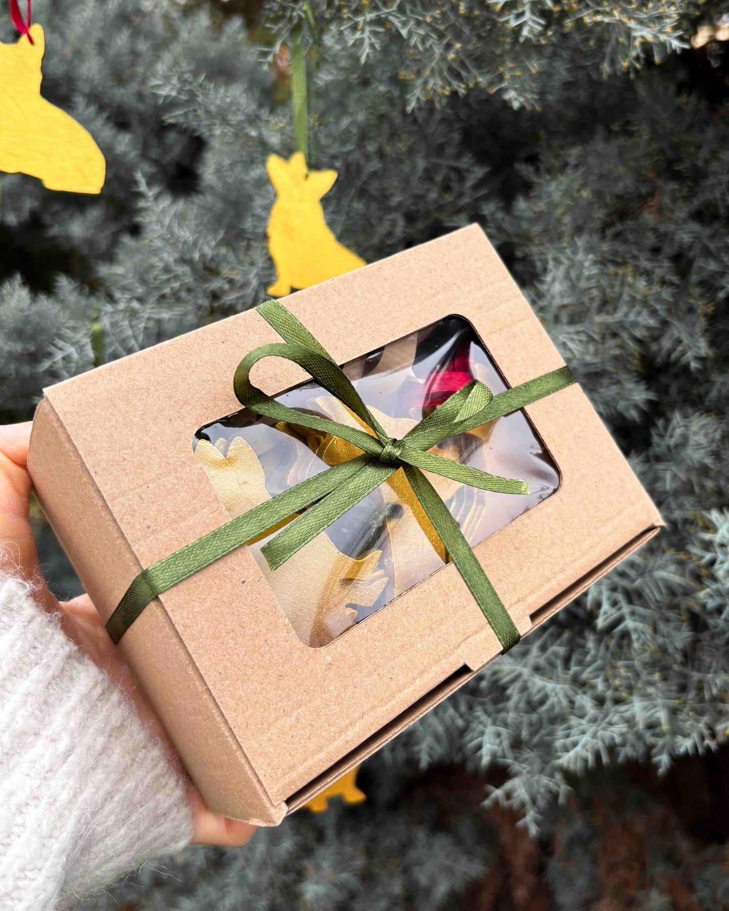 IN STOCK - Corgi Christmas Ornaments Box