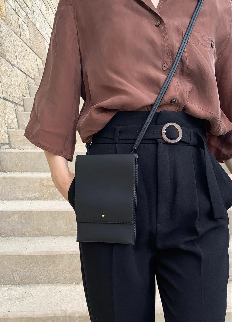 PLANETA Clutch - zoe & co