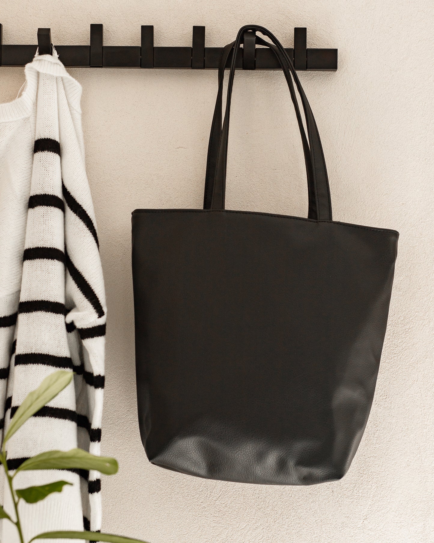 IRIS Black Tote Bag Combo - zoe & co