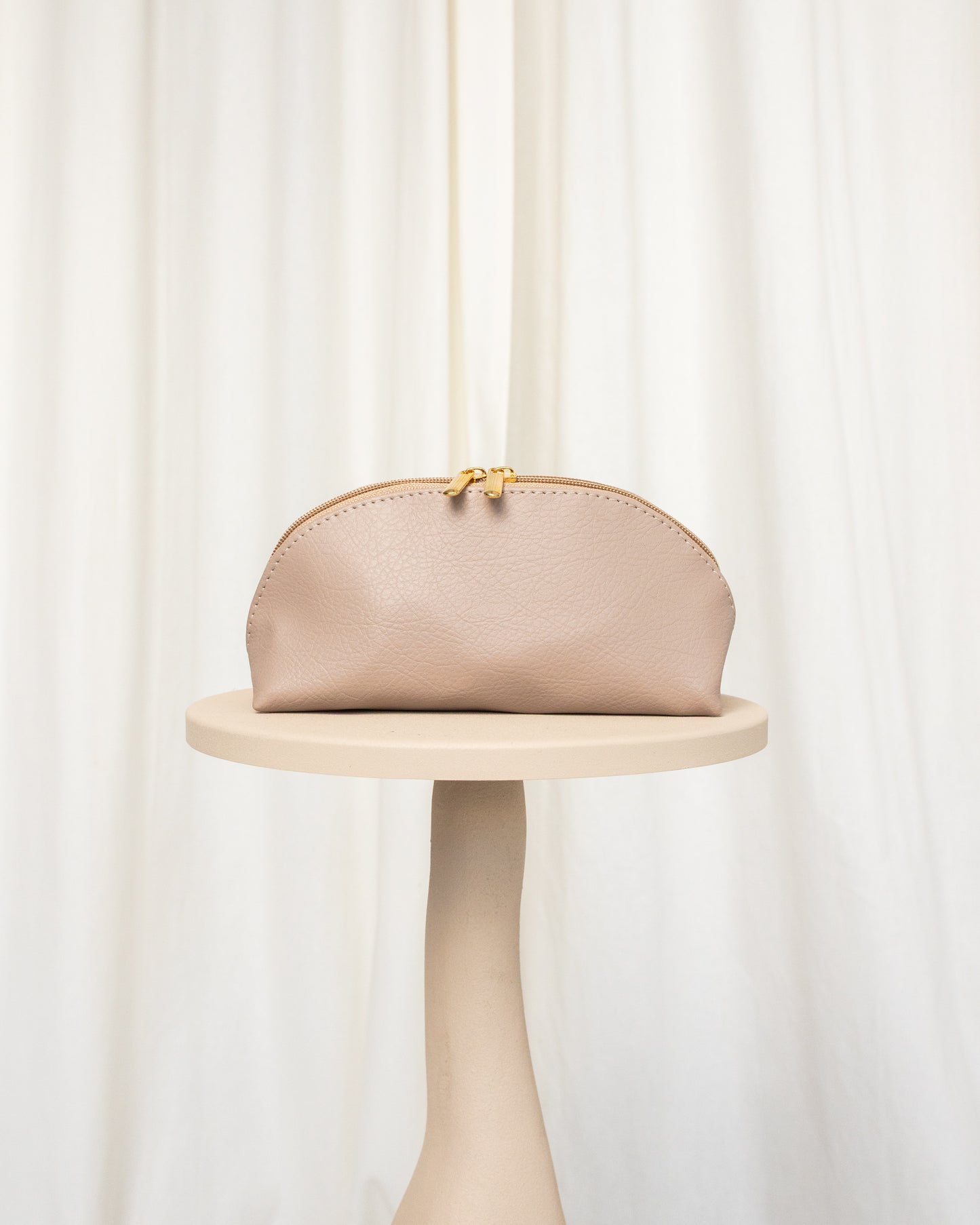 POUCH Tan - zoe & co