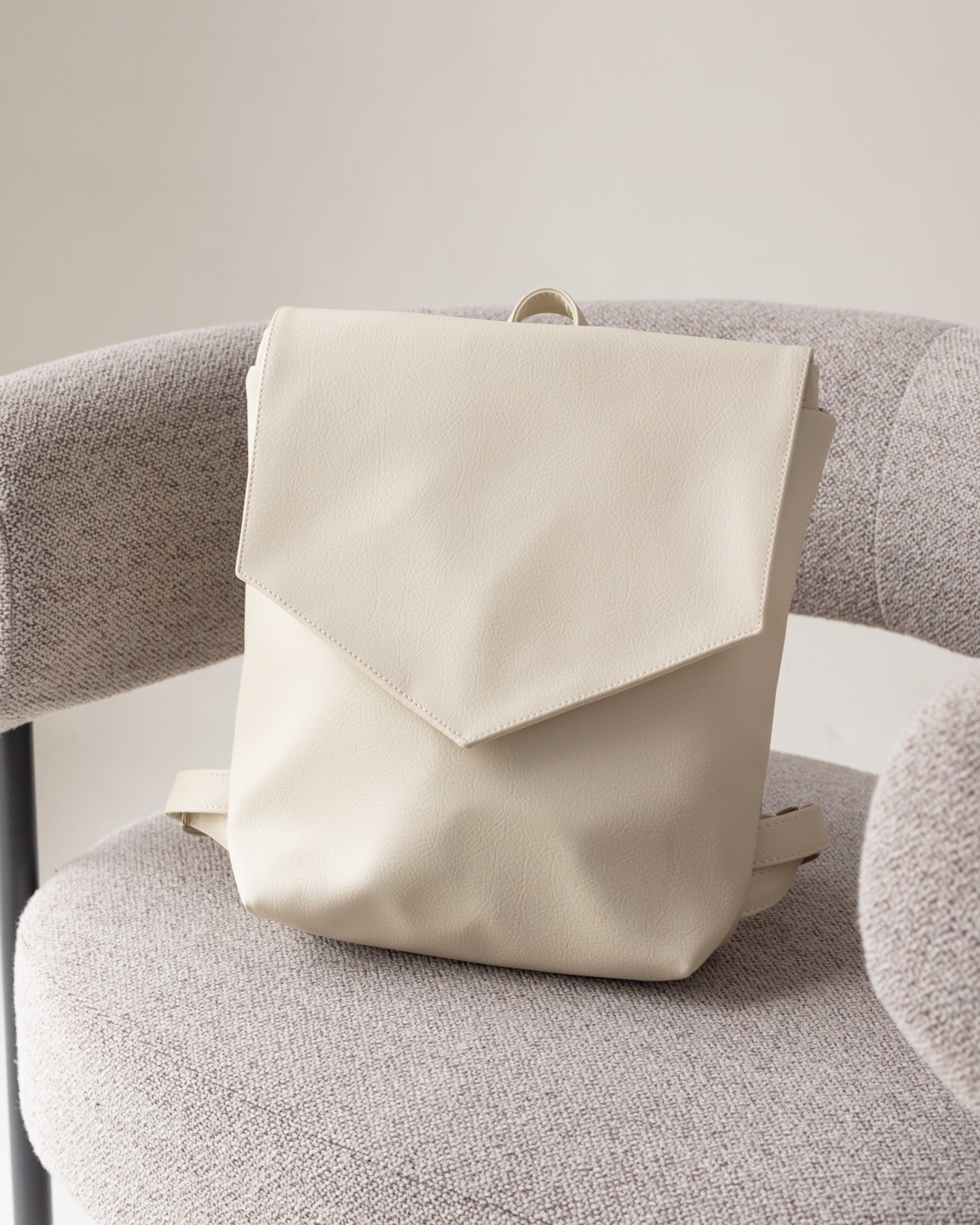 LINE Seashell Backpack - zoe & co