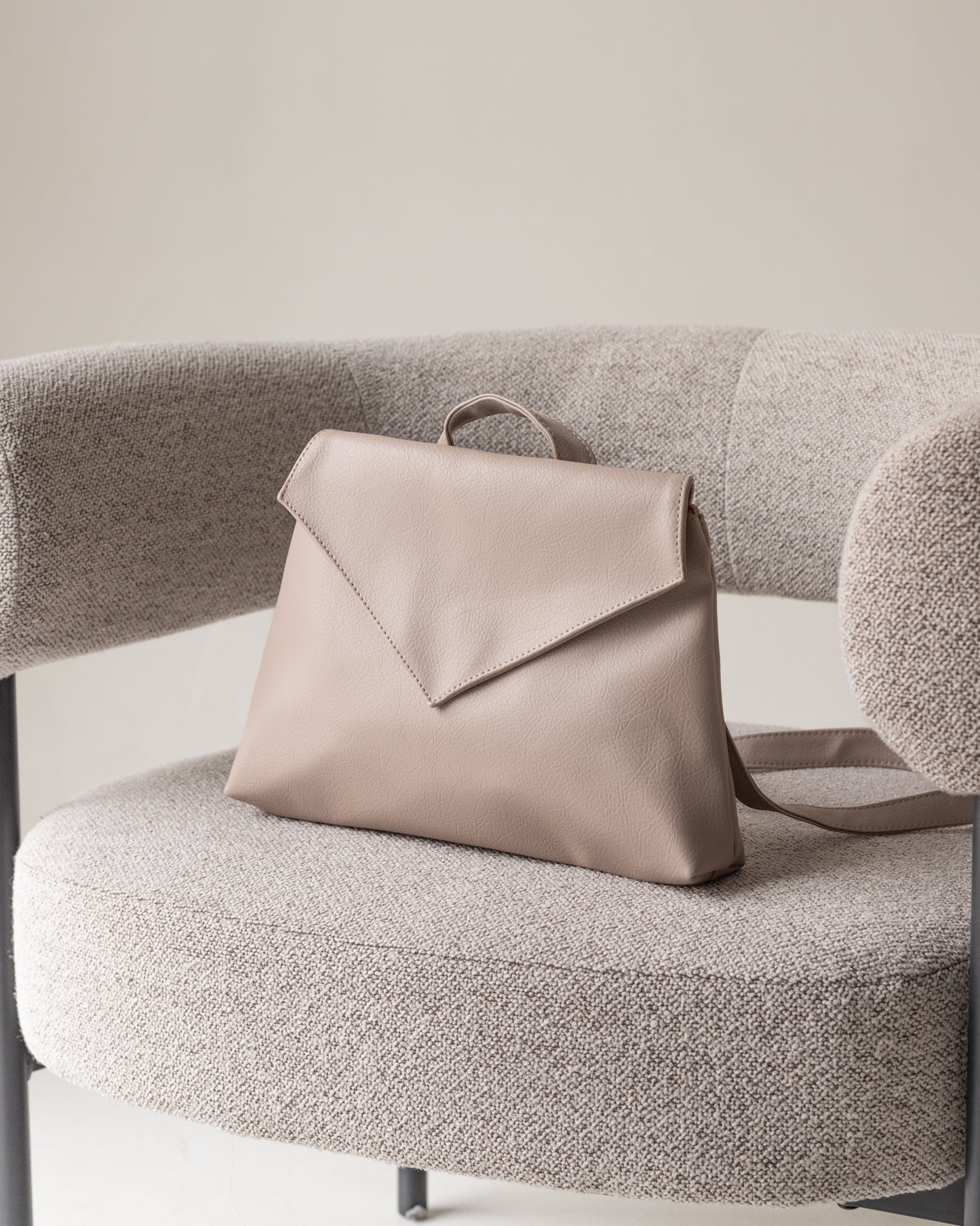 BELLA Tan Shoulder Bag
