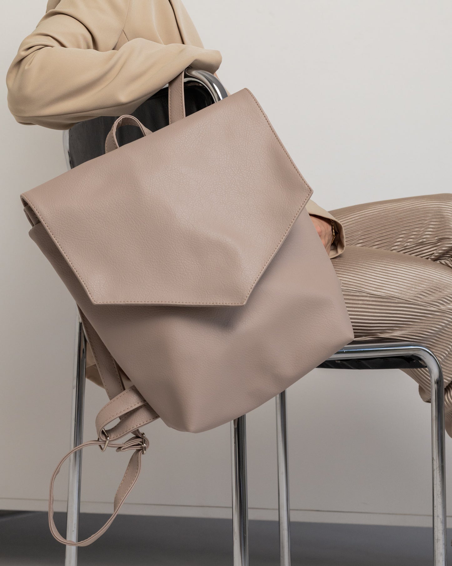 LINE Tan Backpack - zoe & co