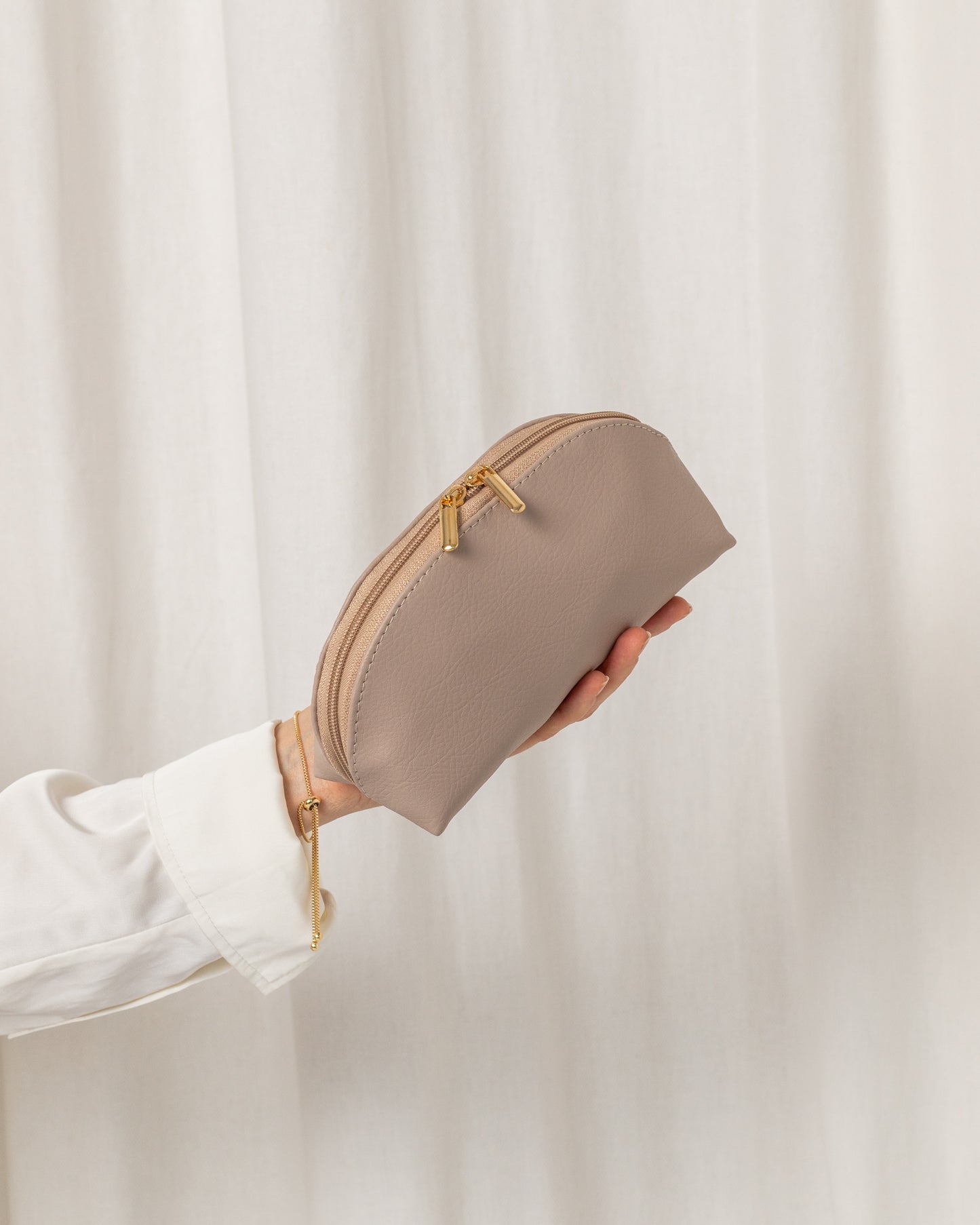 POUCH Tan - zoe & co