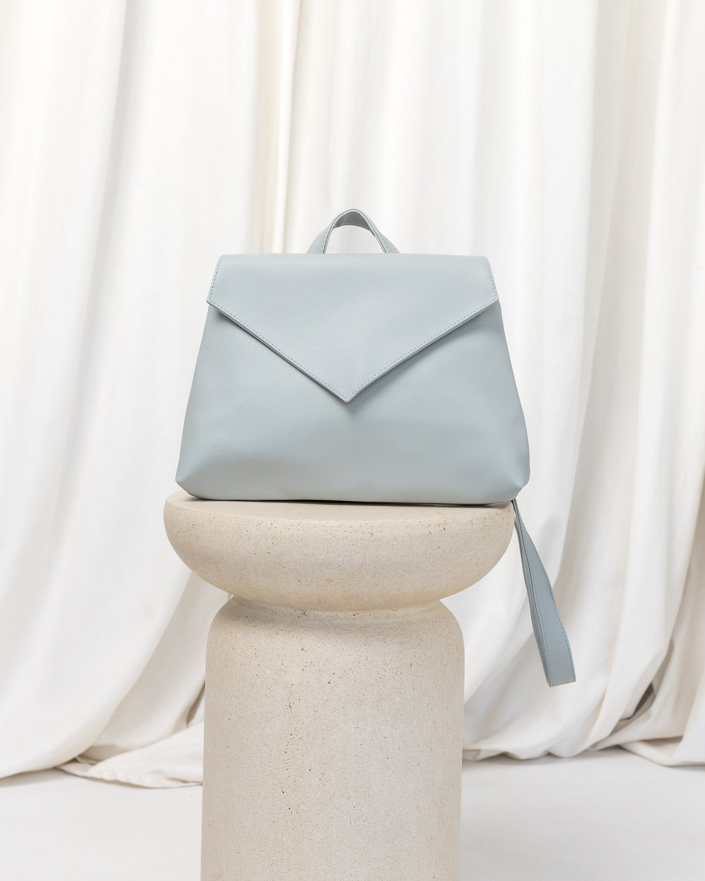 BELLA Mist Shoulder Bag