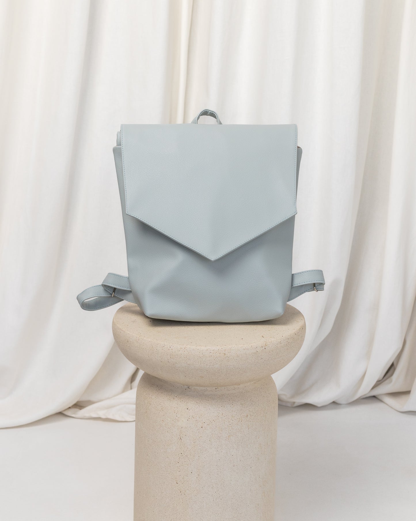 LINE Mist Backpack - zoe & co