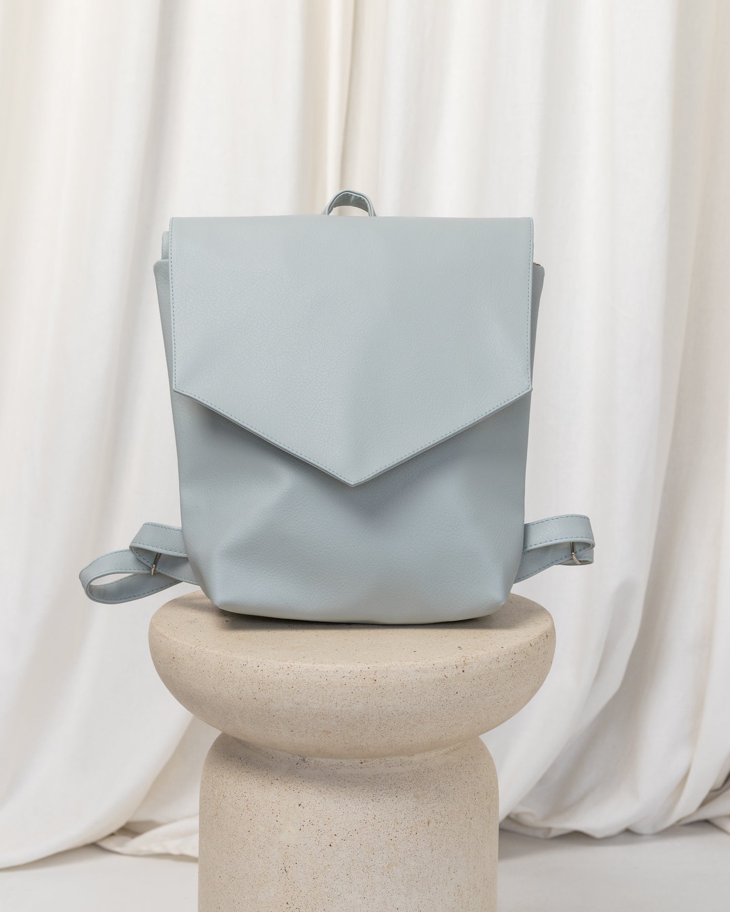 LINE Mist Backpack - zoe & co