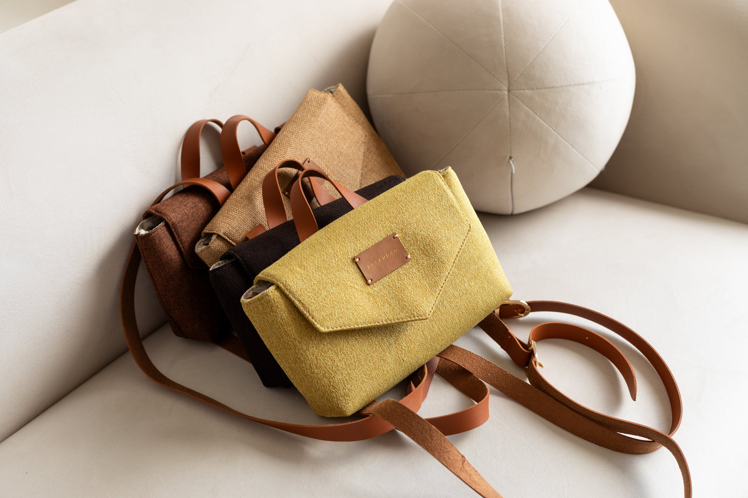 Shoulder bags