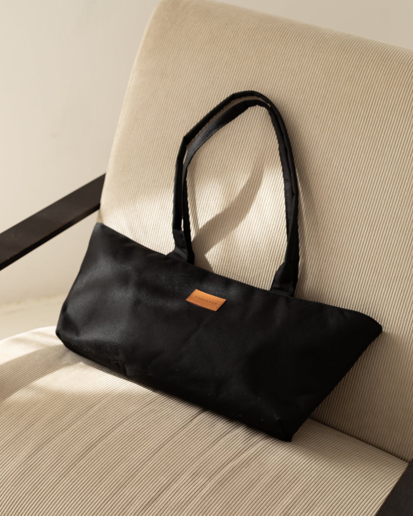 MARCHÉ Black Tote