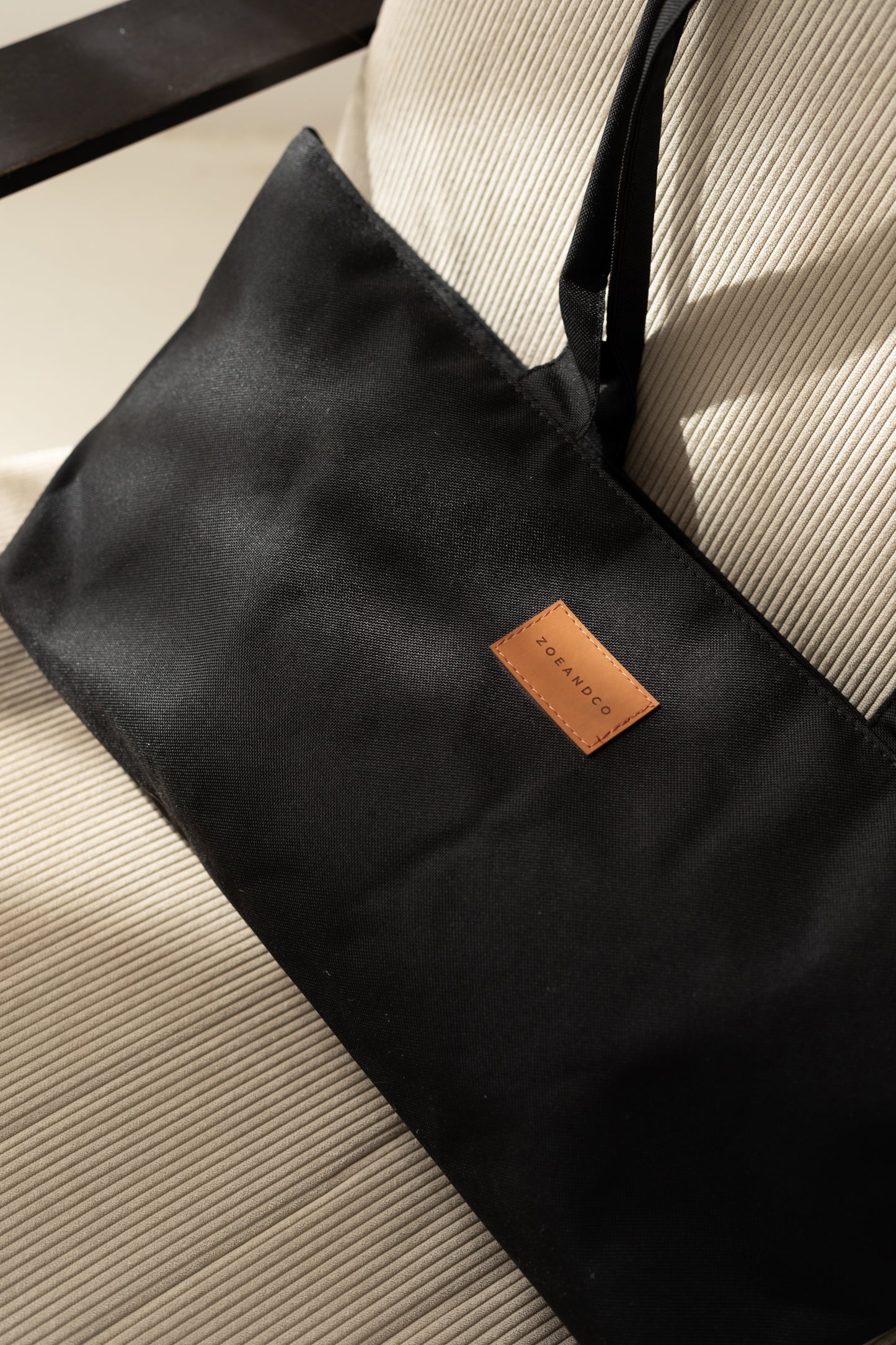 MARCHÉ Black Tote