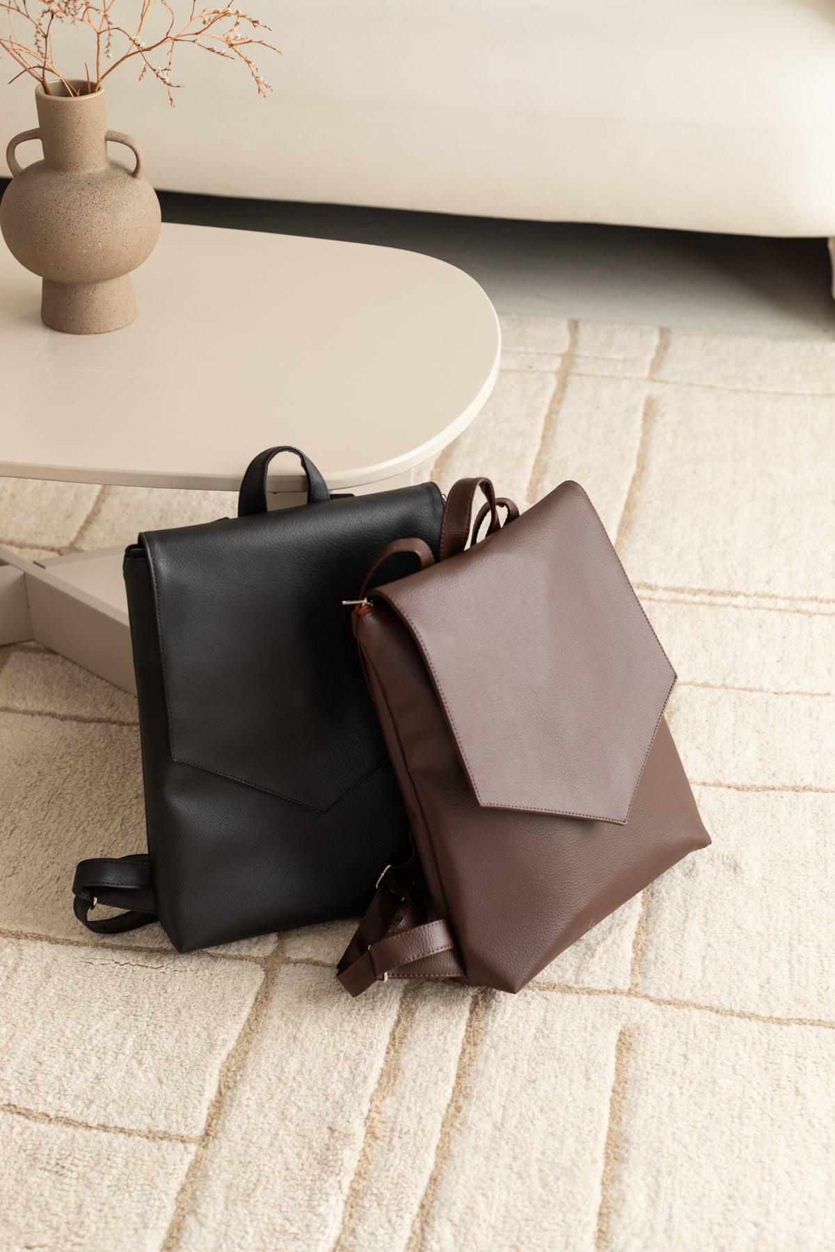 ATTACHÉ Black Backpack