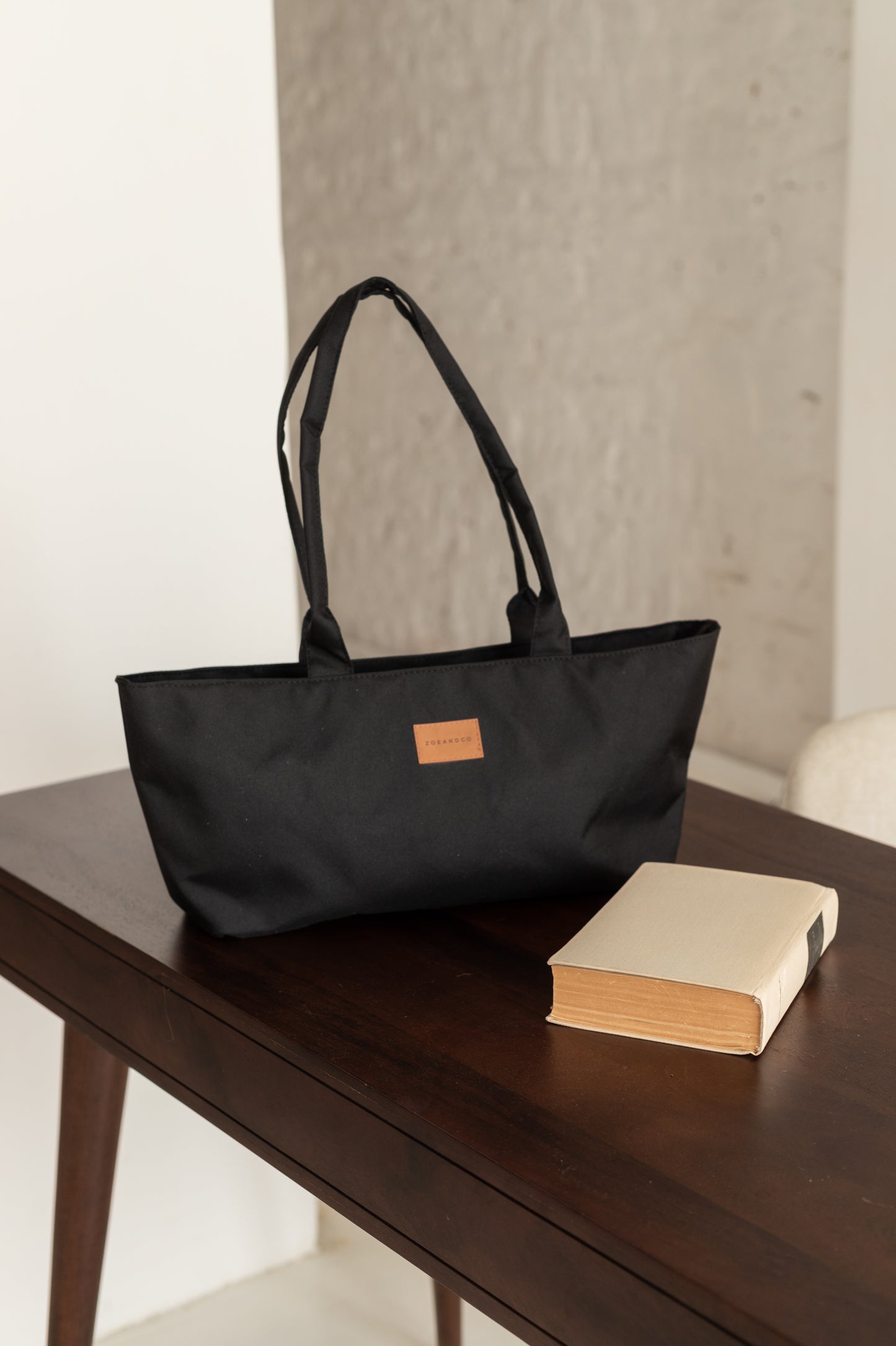 MARCHÉ Black Tote