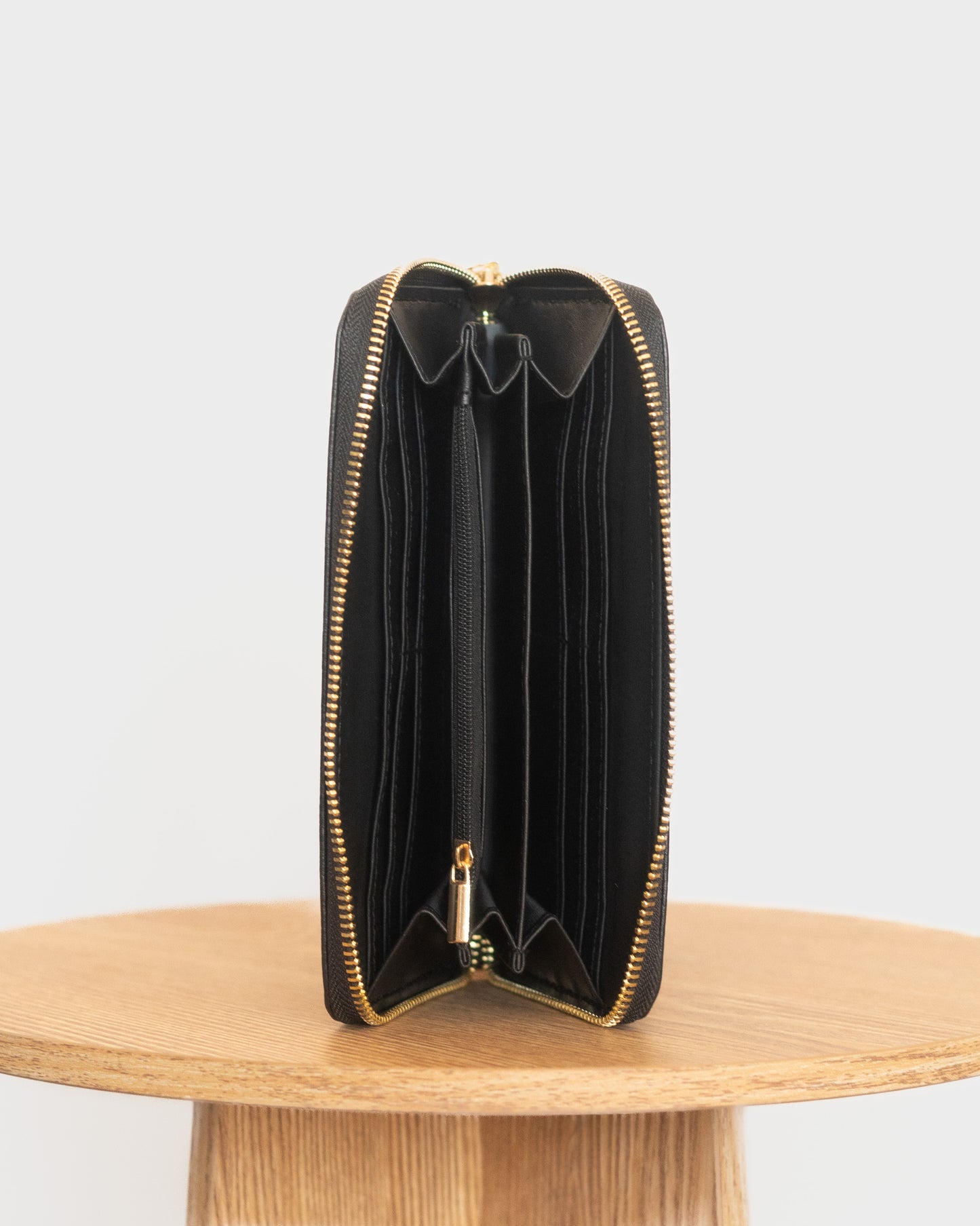 CARRÉ Long Wallet Black