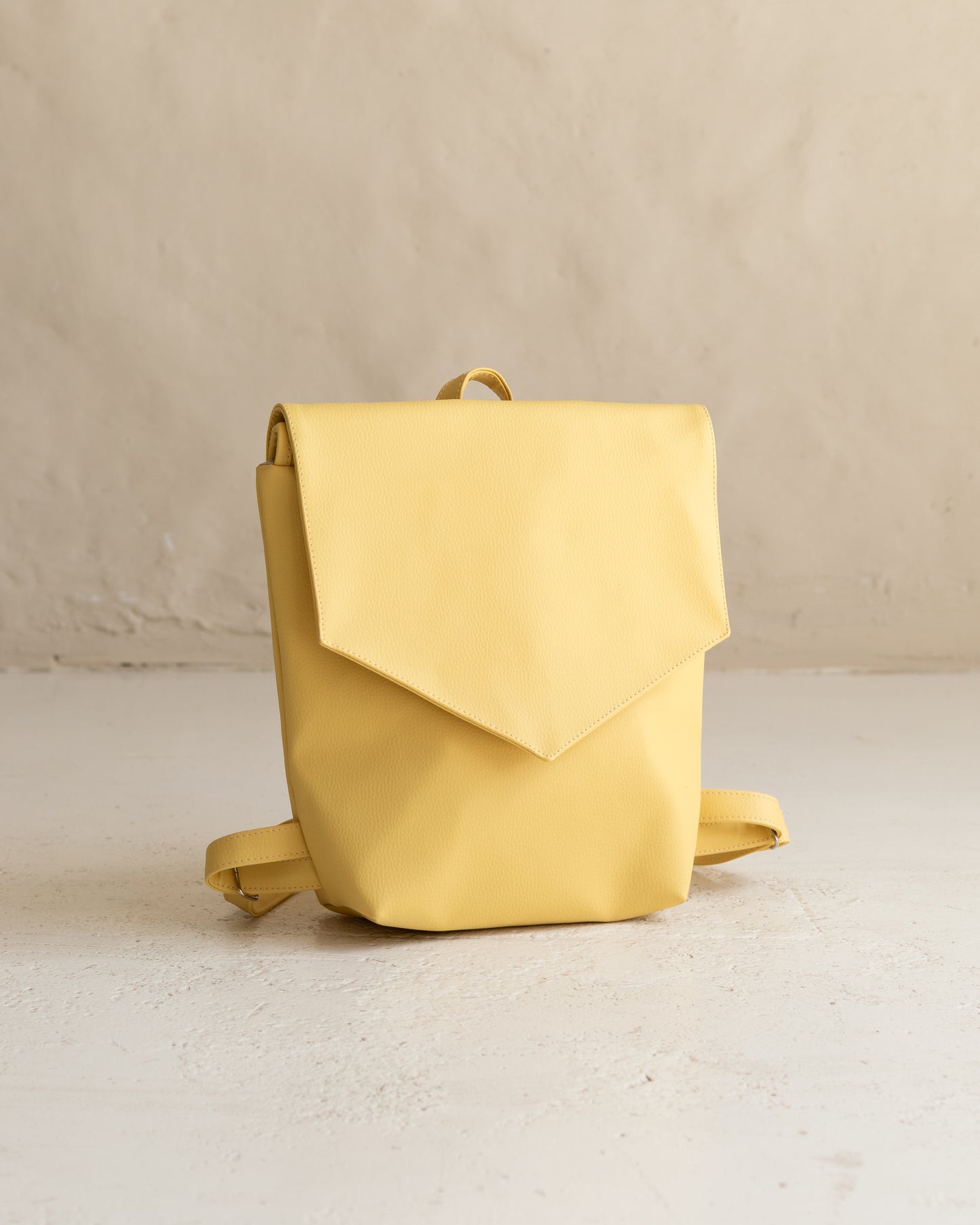LINE Lemon Backpack - zoe & co