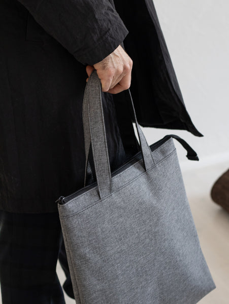 CHELSEA Gray Handbag